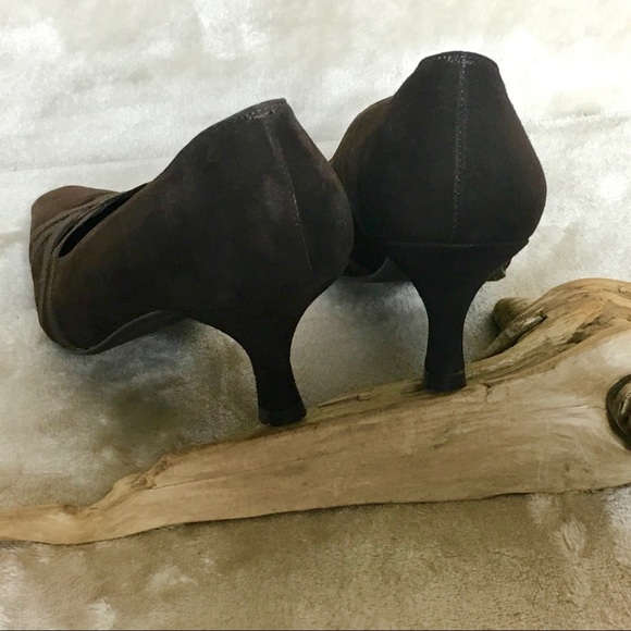 🎉Stuart Weitzman Suede Crisscross Classic Pumps - Picture 4 of 8
